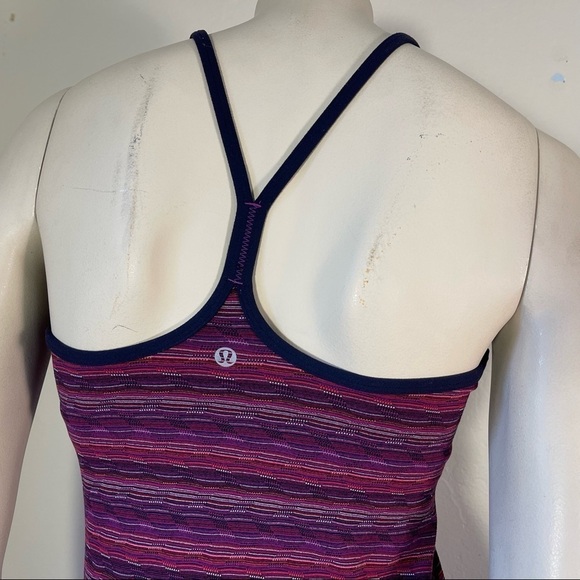 Lululemon top size 6 - Picture 4 of 8